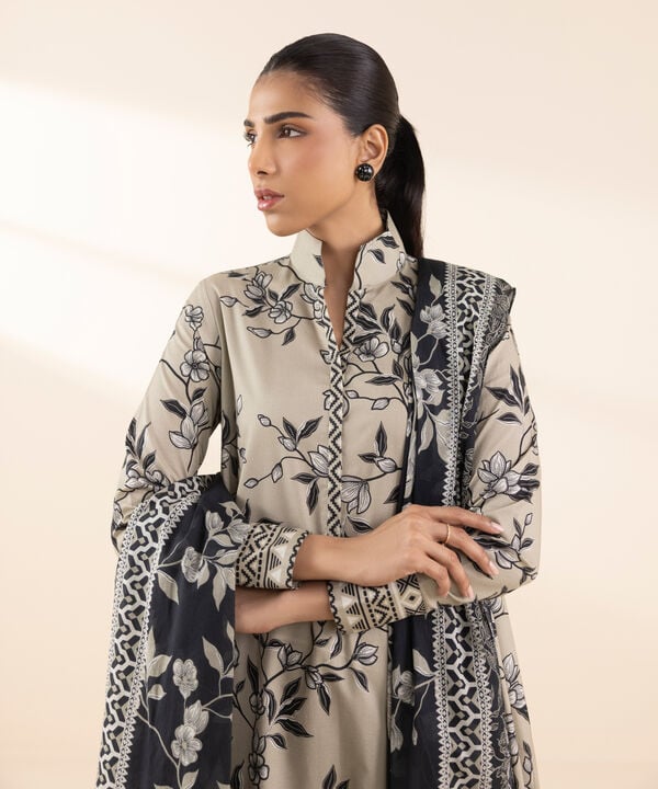 Sapphire 3 Piece Custom Stitched Suit - Off-White - LB30547