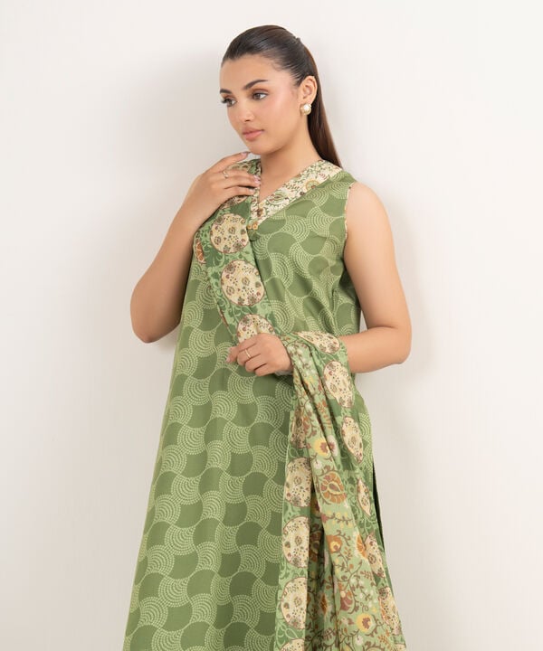 Sapphire 3 Piece Custom Stitched Suit - Green - LB30691