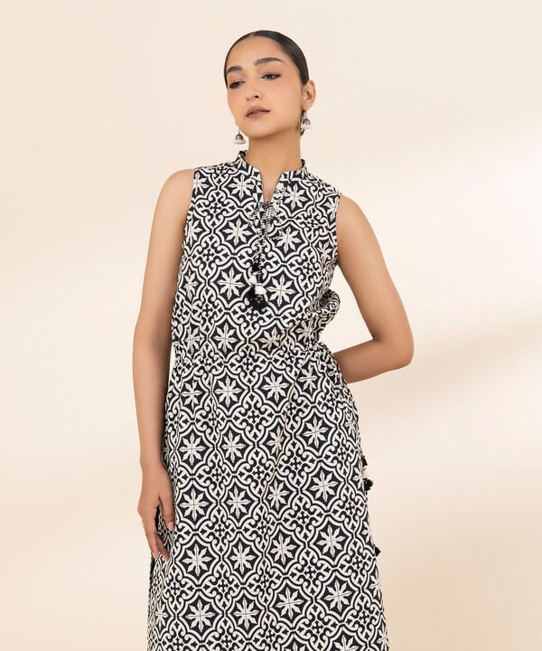 Sapphire 2 Piece Custom Stitched Suit - Black & Off White - LB30559