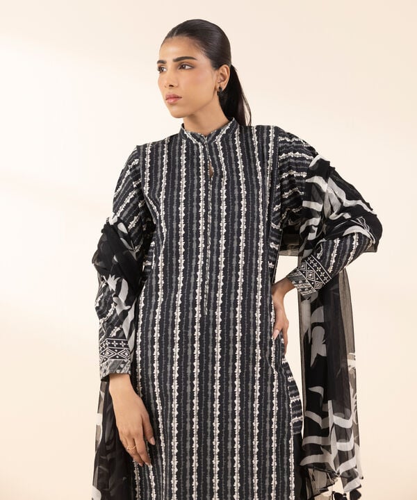 Sapphire 3 Piece Custom Stitched Suit - Black - LB30548
