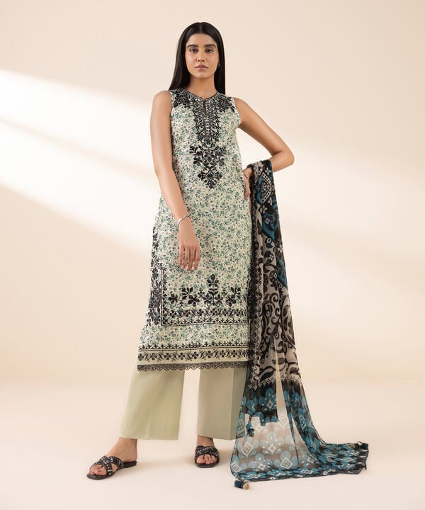 Sapphire 3 Piece Custom Stitched Suit - Off-White - LB30632