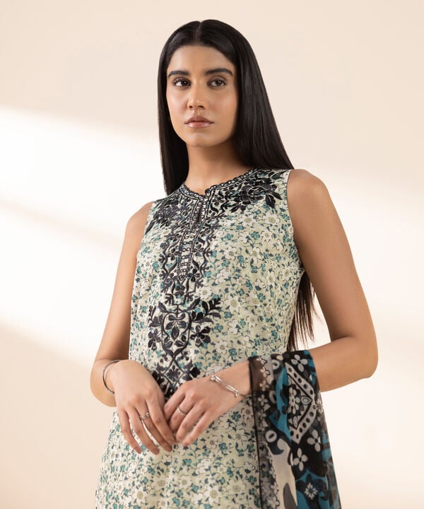 Sapphire 3 Piece Custom Stitched Suit - Off-White - LB30632