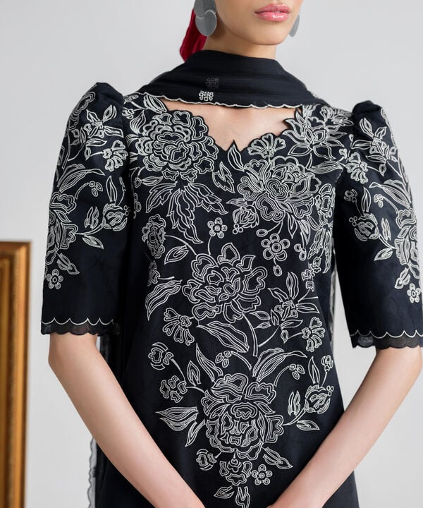 Sapphire 3 Piece Custom Stitched Suit - Black - LB30539