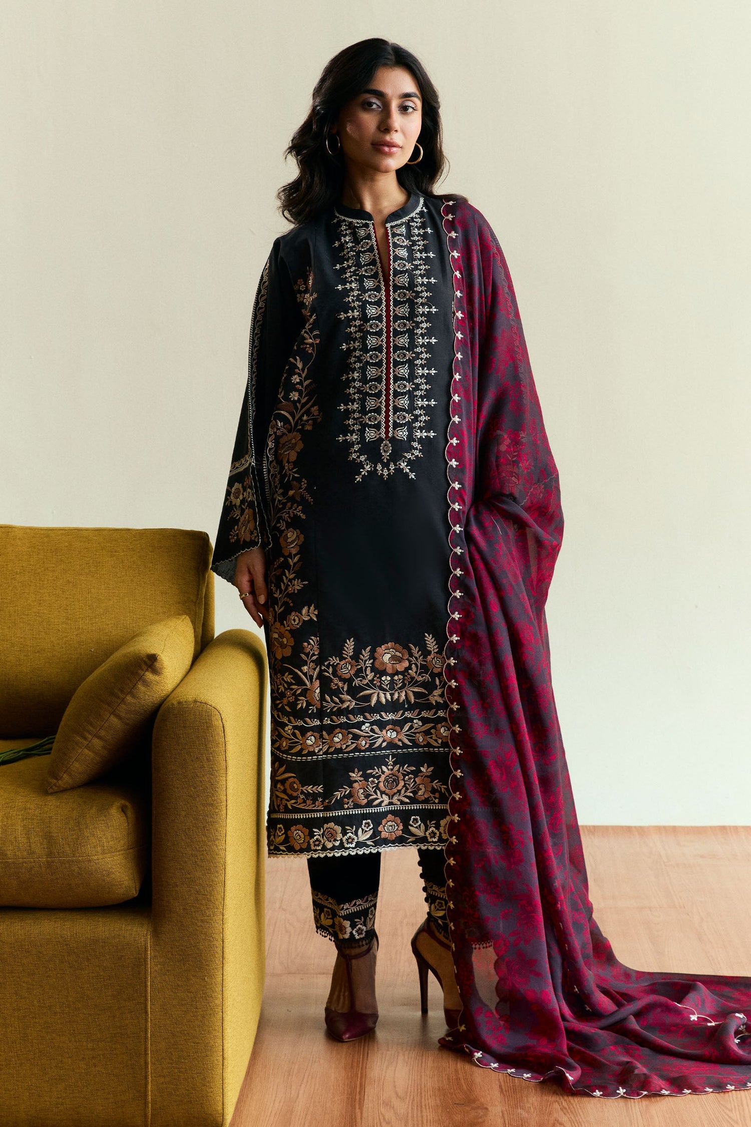 Zara Shahjahan 3 Piece Custom Stitched Suit - Black - LB30409