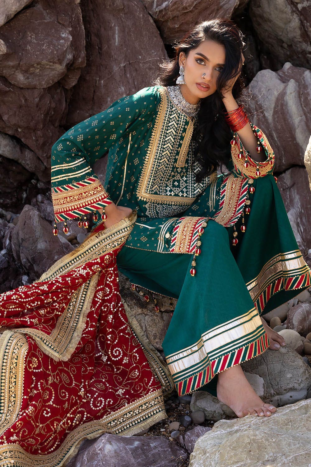 Gul Ahmed 3 Piece Custom Stitched Suit - Green - LB29179