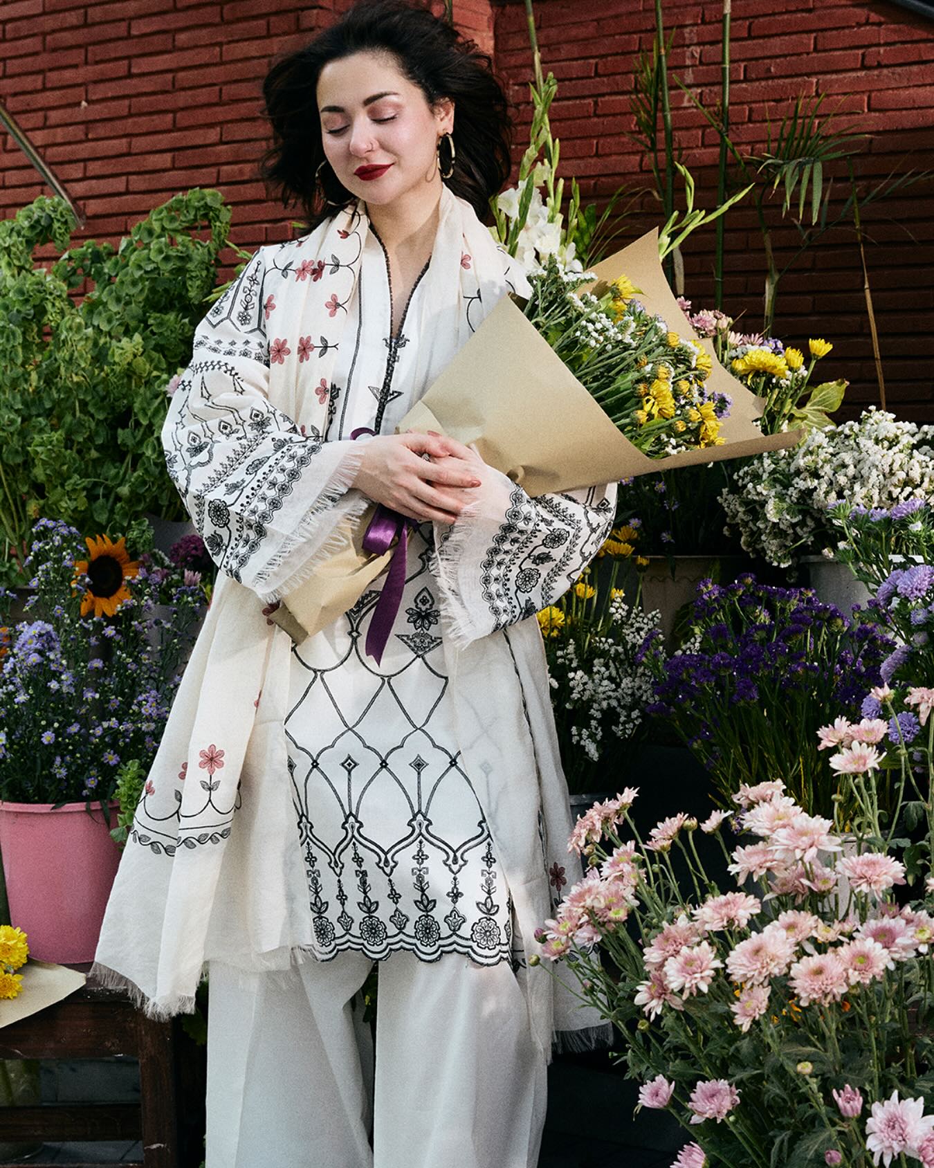 Zara Shahjahan 3 Piece Custom Stitched Suit - Off-White - LB30218