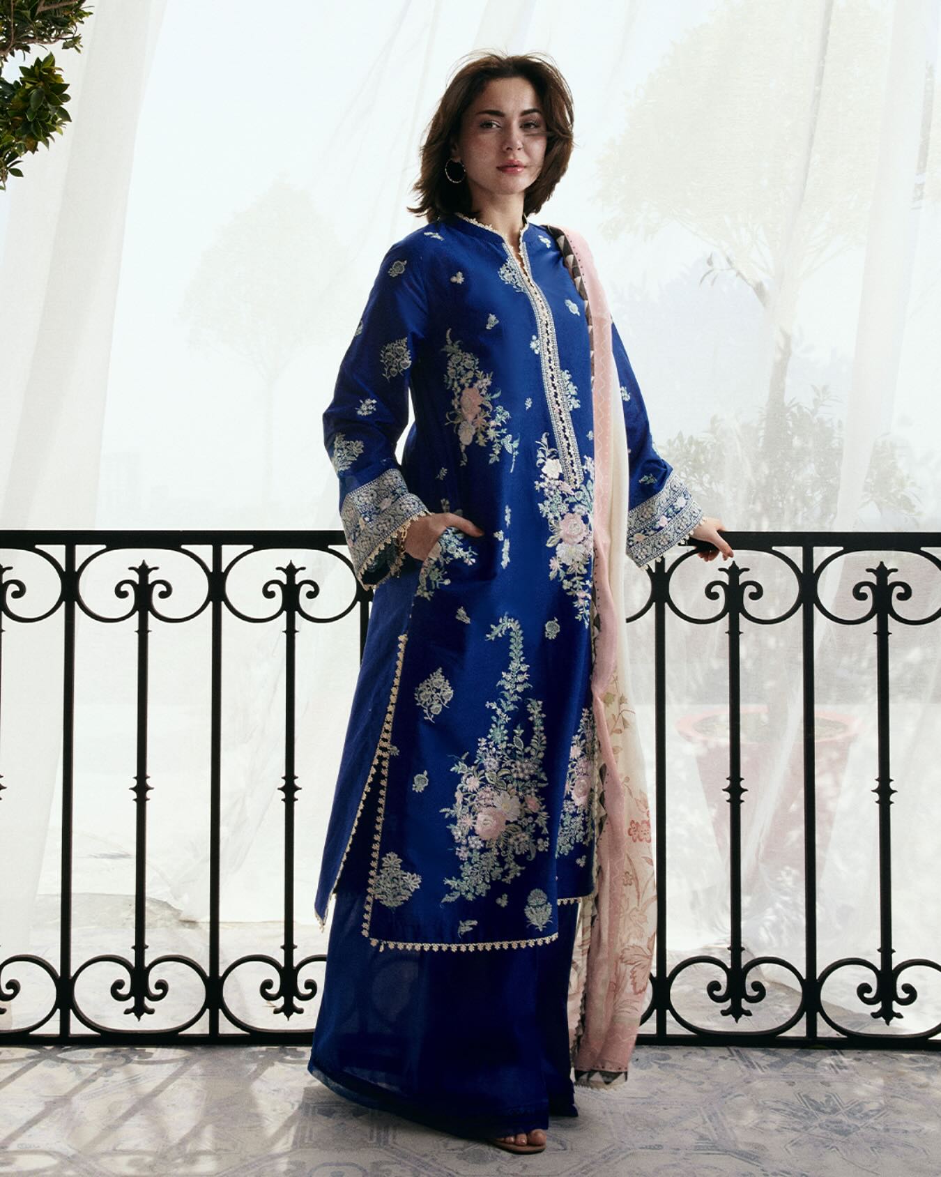 Zara Shahjahan 3 Piece Custom Stitched Suit - Blue - LB30229