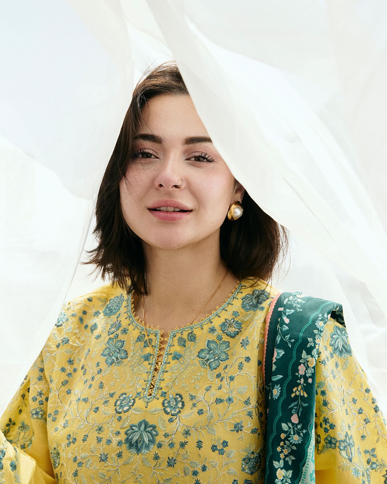Zara Shahjahan 3 Piece Custom Stitched Suit - Yellow - LB30227
