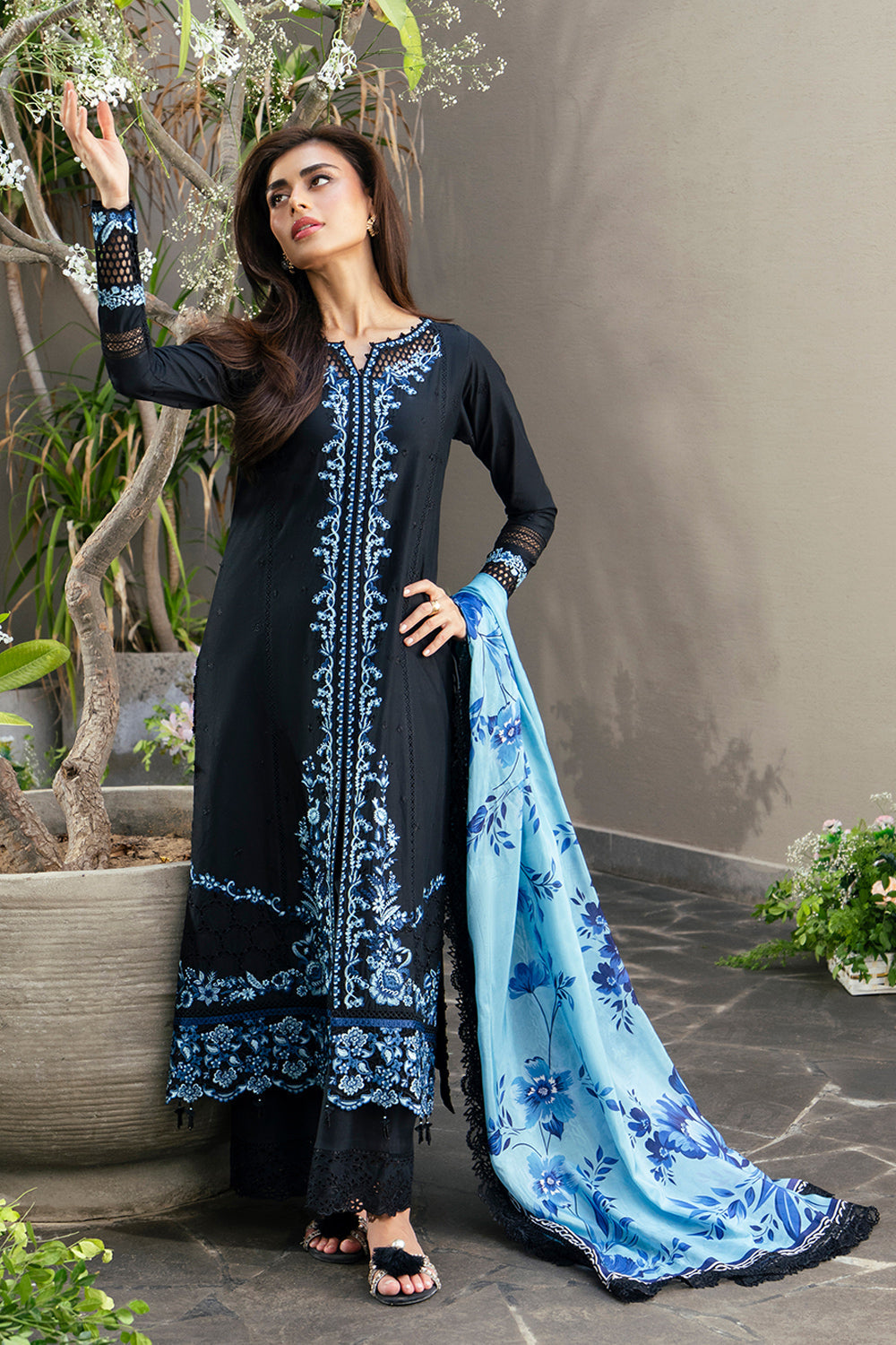 Azure 3 Piece Custom Stitched Suit - Black - LB30429