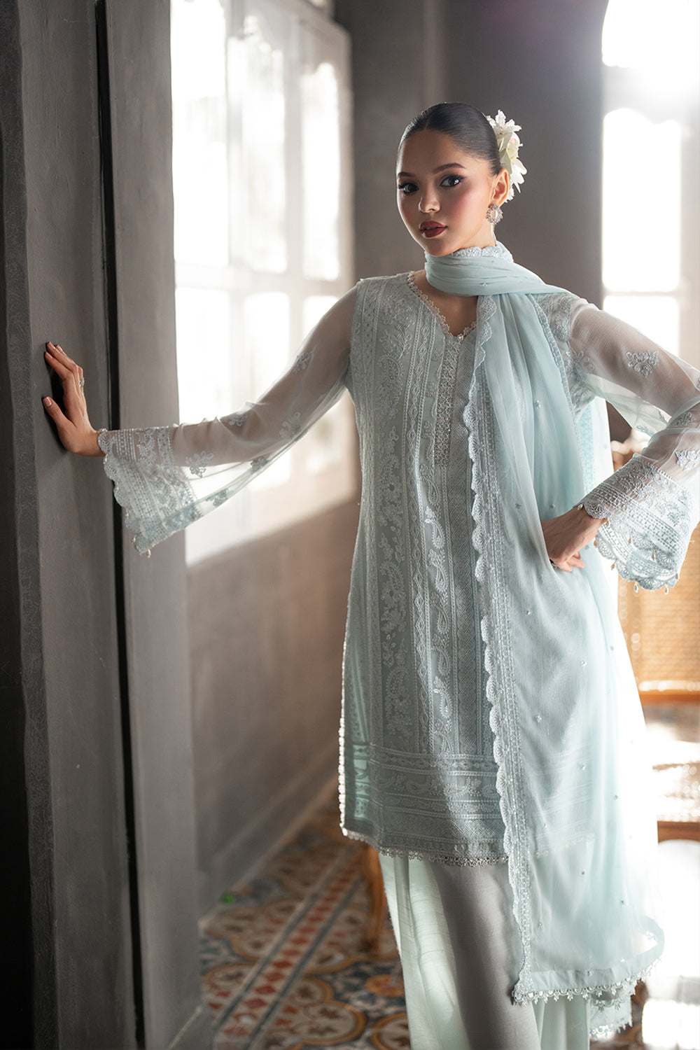 Azure 3 Piece Custom Stitched Suit - Blue - LB30307