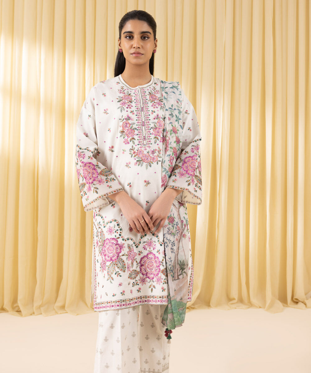 Sapphire 3 Piece Custom Stitched Suit - Off-White - LB30192