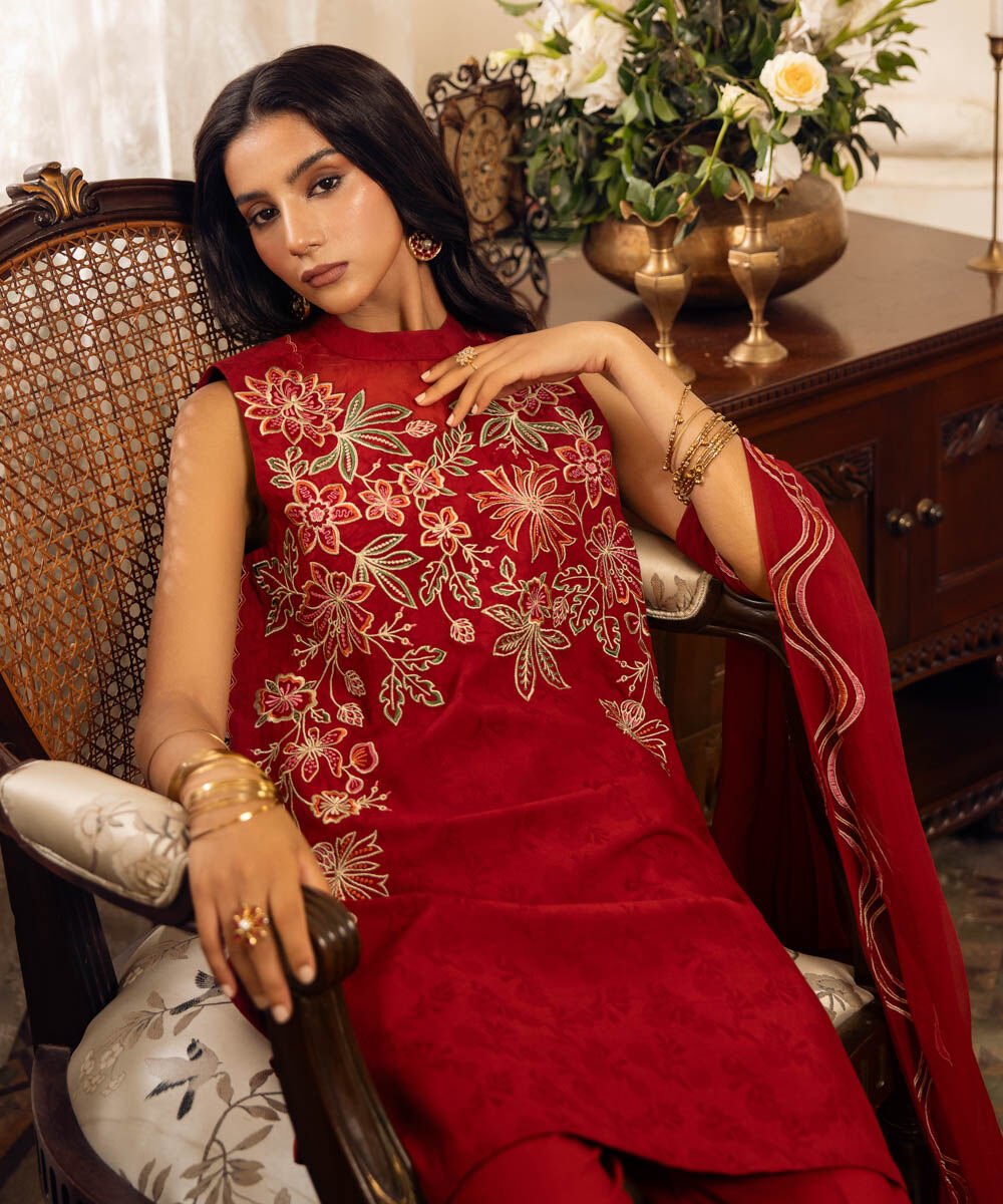 Sapphire 3 Piece Custom Stitched Suit - Red - LB30142
