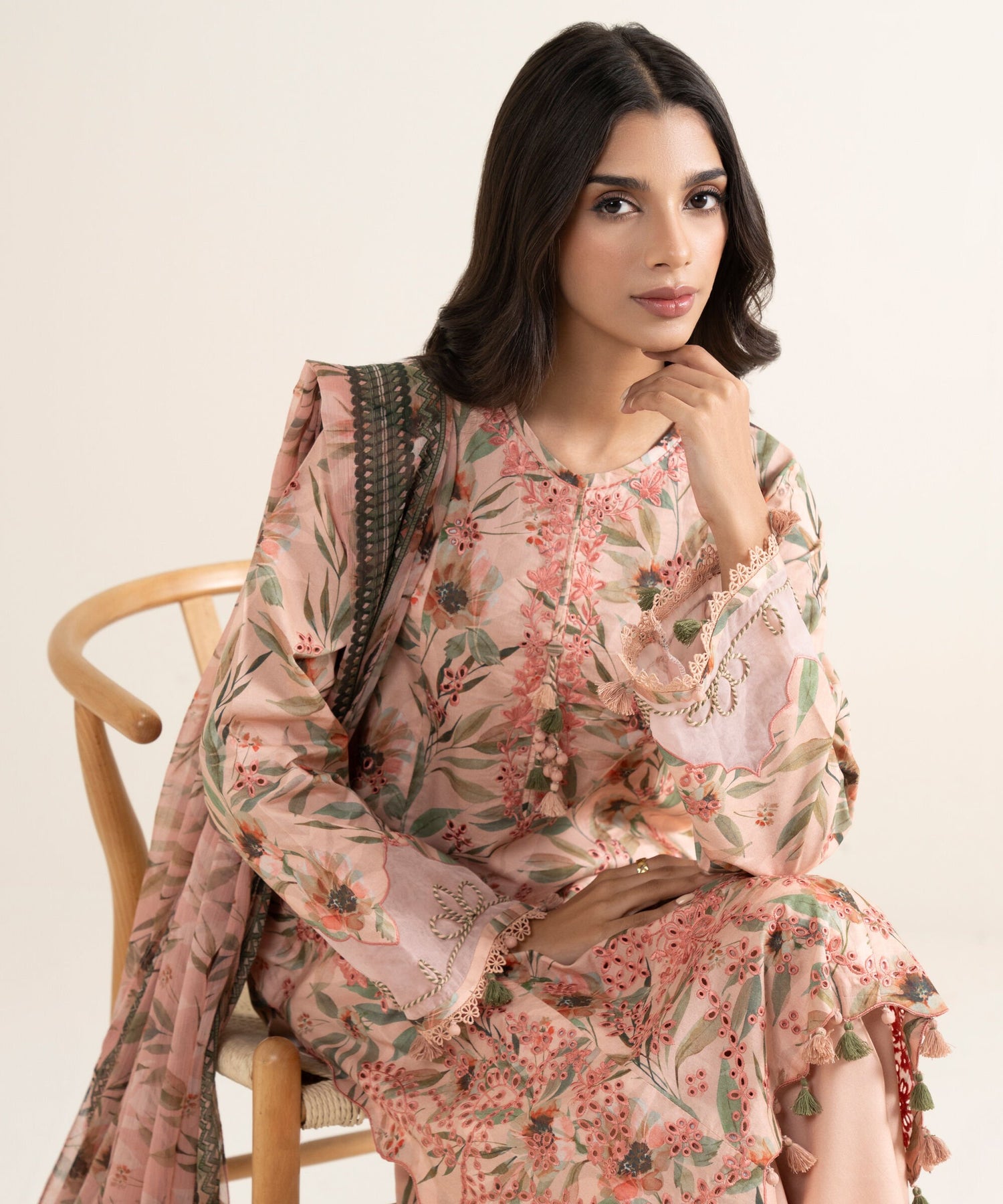 Sapphire 3 Piece Custom Stitched Suit - Pink - LB31296