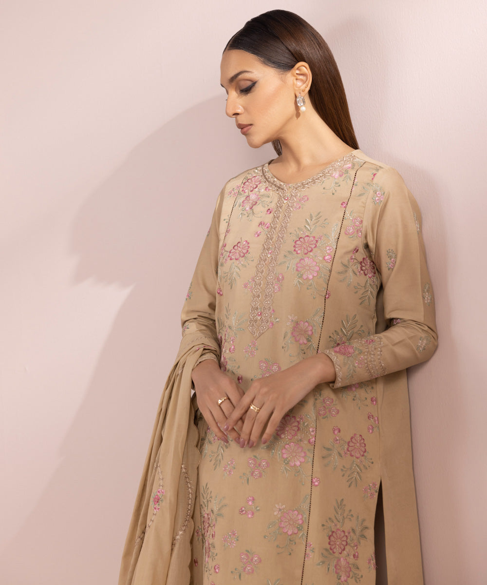 Sapphire 3 Piece Custom Stitched Suit - Beige - LB287132