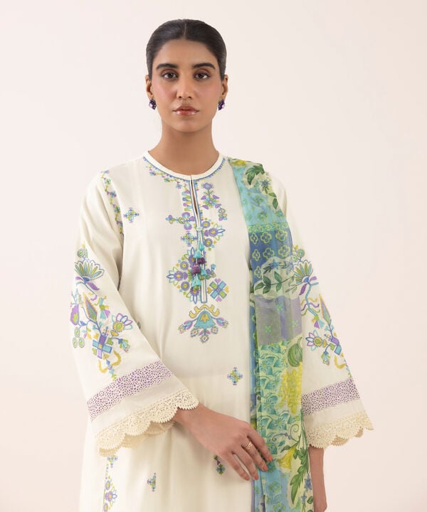 Sapphire 3 Piece Custom Stitched Suit - Off White - LB30593