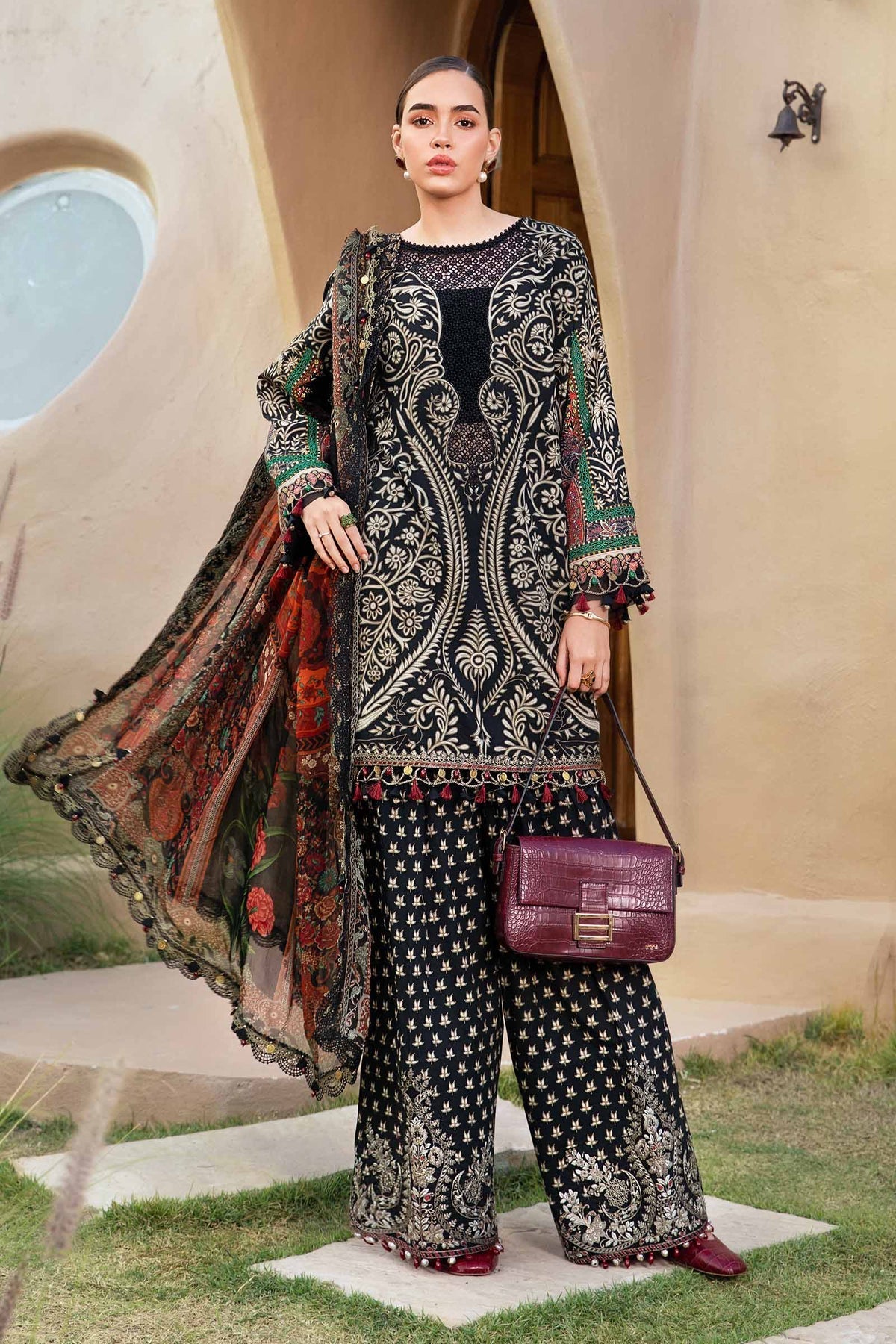 Maria.B 3 Piece Custom Stitched Suit - Black - LB29454