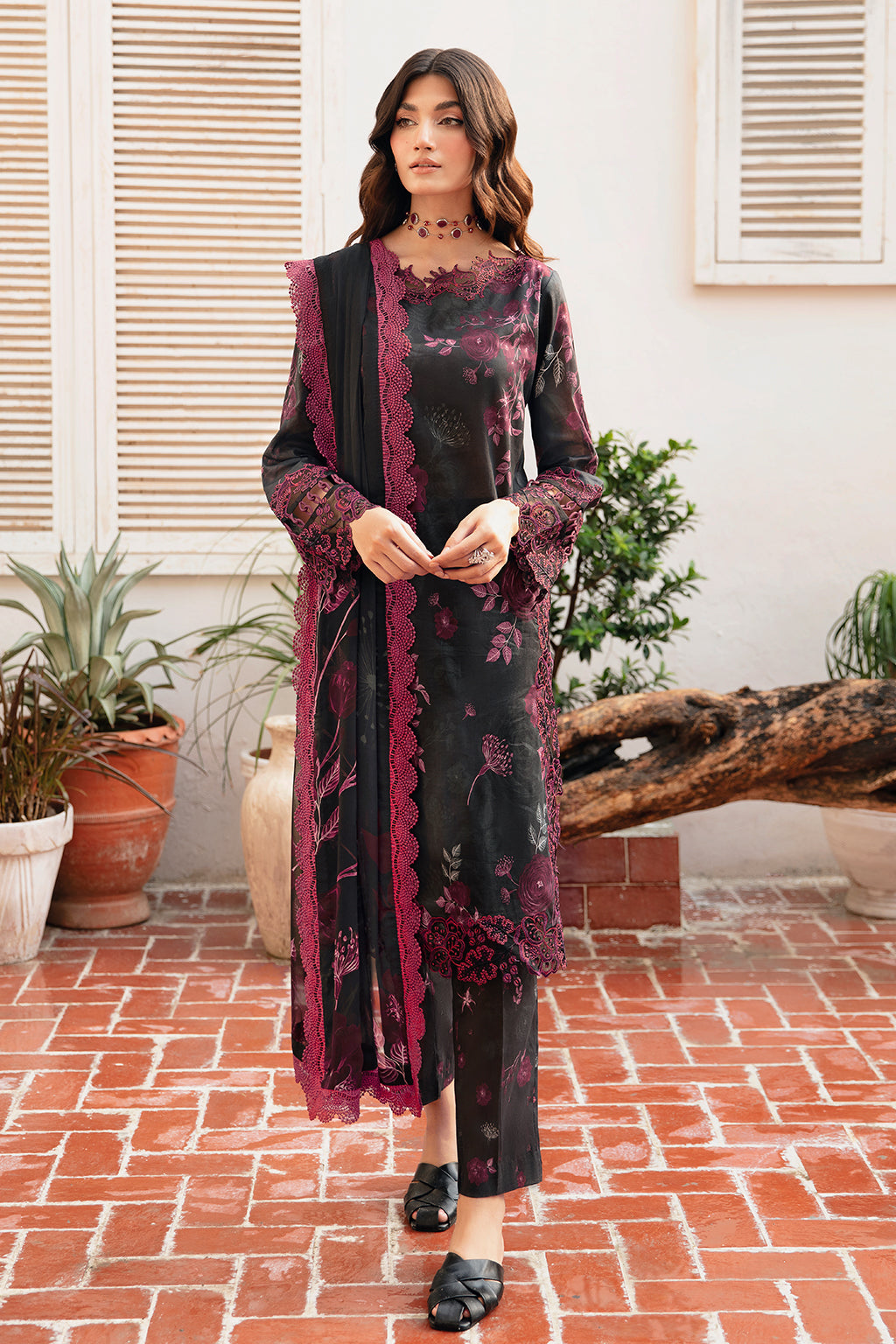 Ramsha 3 Piece Custom Stitched Suit - Black - LB285964