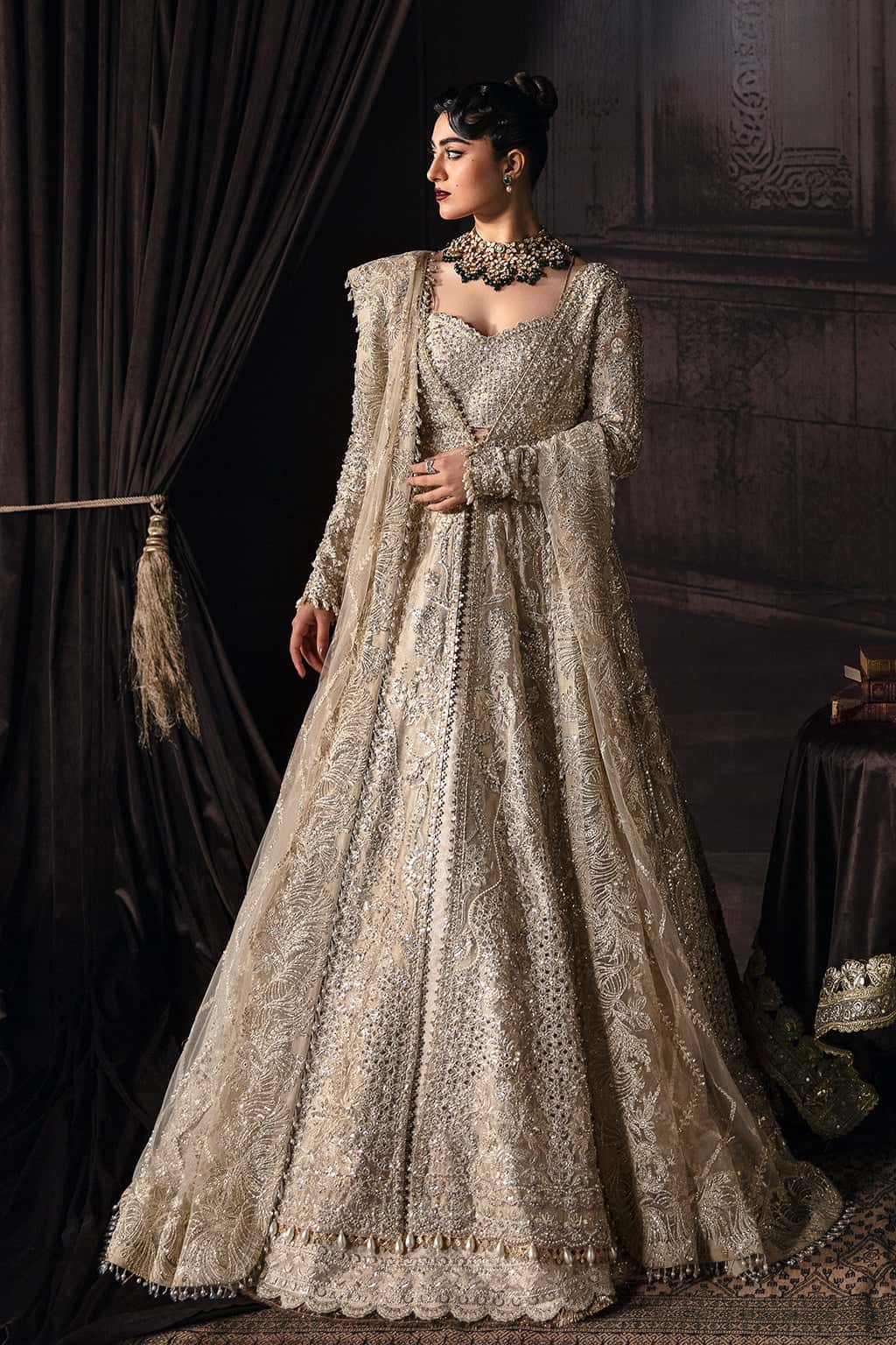 Afrozeh 3 Piece Custom Stitched Suit - Golden - LB30463