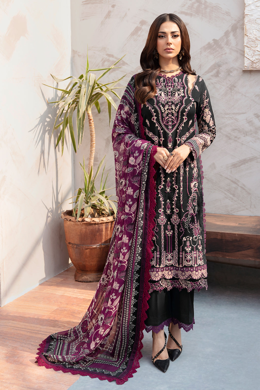 Ramsha 3 Piece Custom Stitched Suit - Black - LB285956