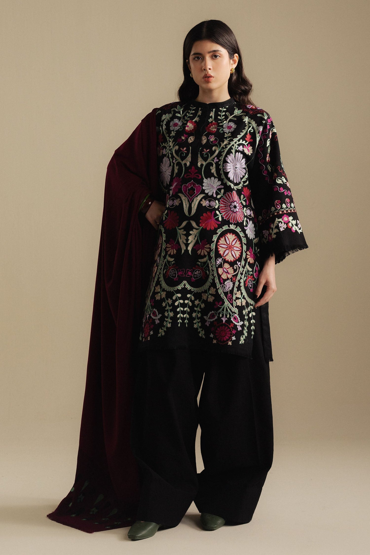 Zara Shahjahan 3 Piece Custom Stitched Suit - Black - LB30997