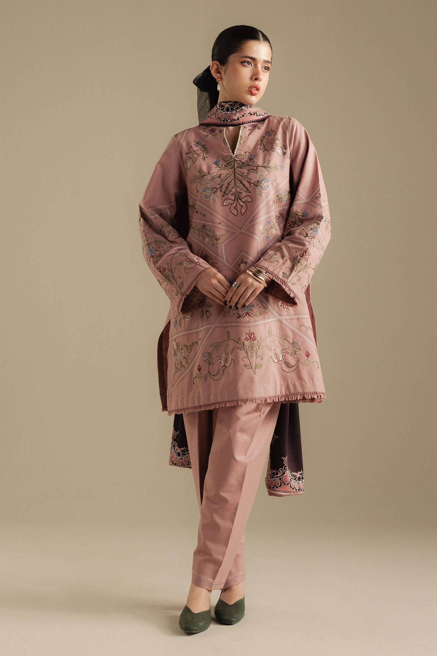 Zara Shahjahan 3 Piece Custom Stitched Suit - Pink - LB30990
