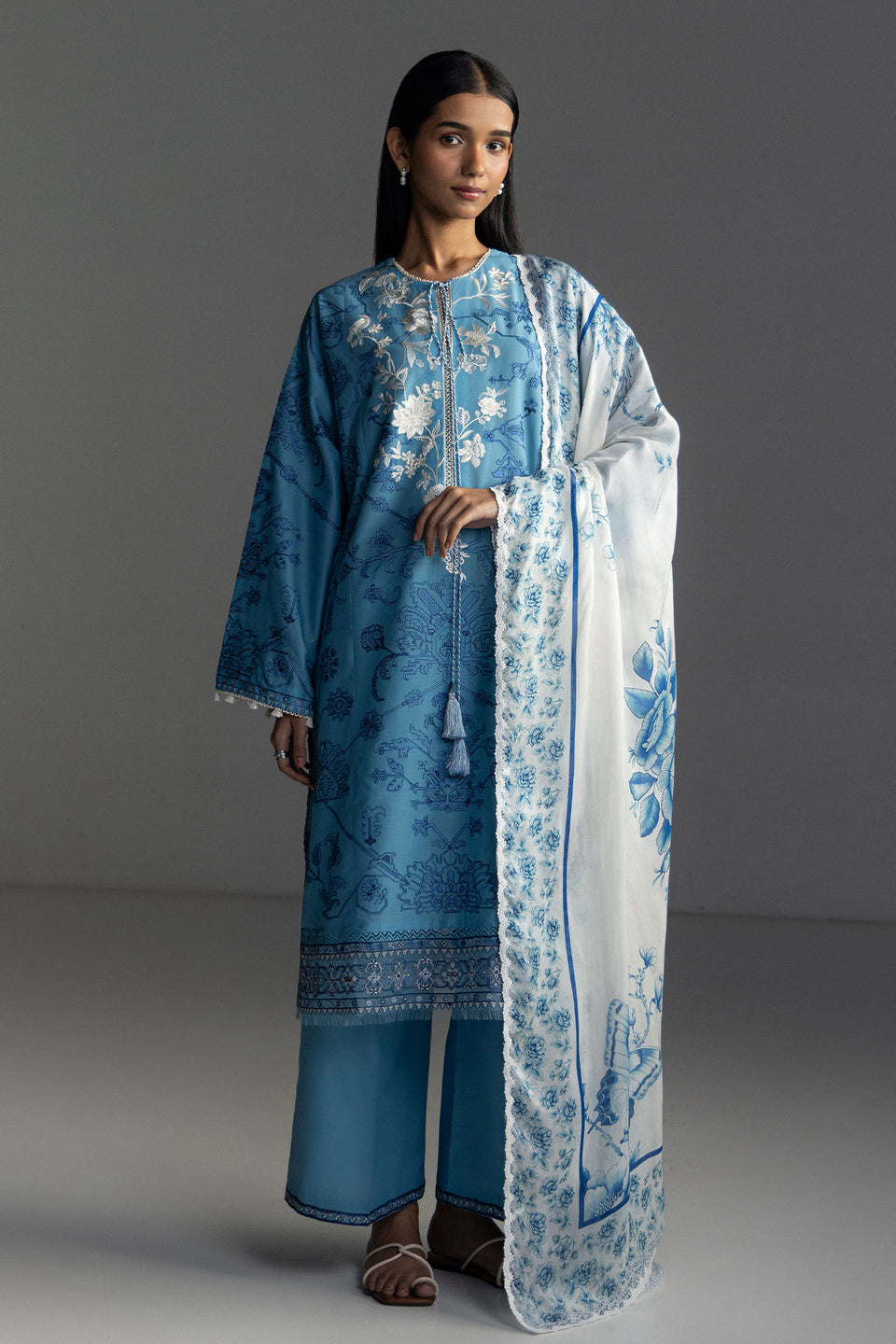 Zara Shahjahan 3 Piece Custom Stitched Suit - Blue - LB31163