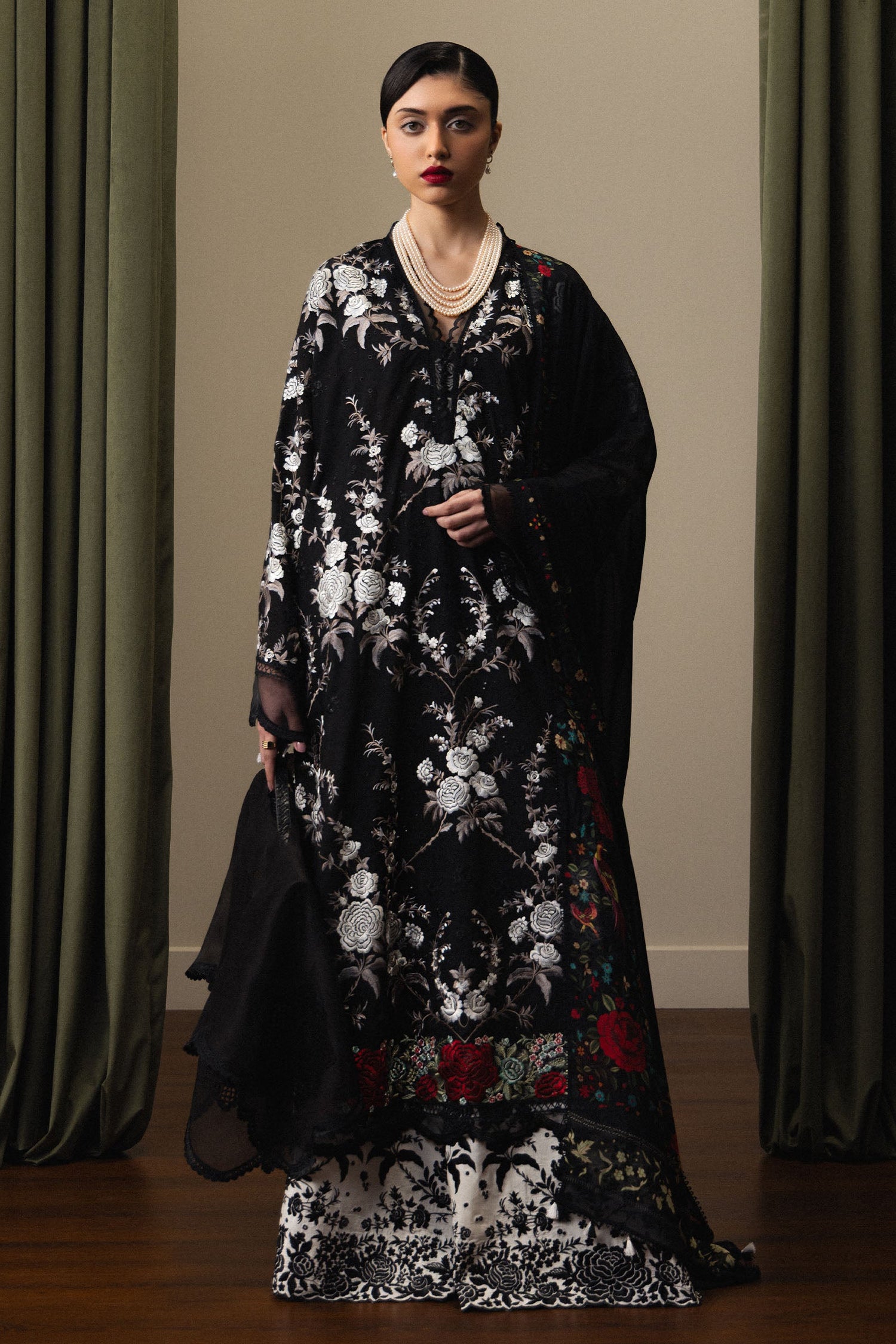 Zara Shahjahan 3 Piece Custom Stitched Suit - Black - LB31378