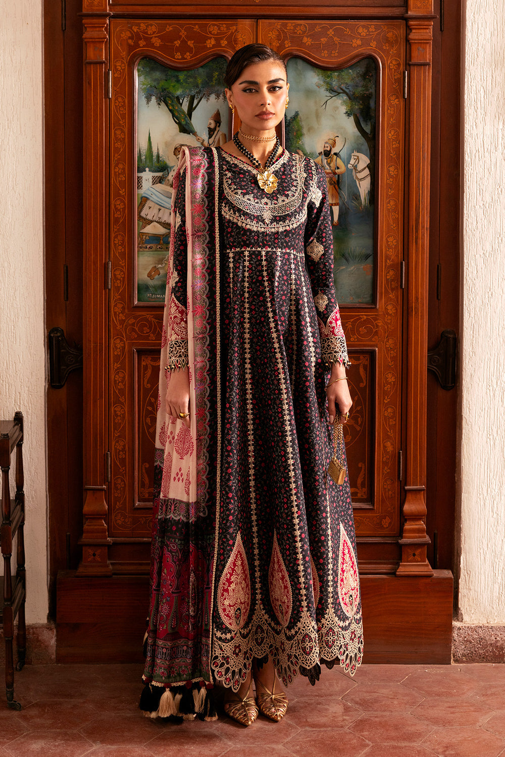 Jazmin 3 Piece Custom Stitched Suit - Black - LB31425