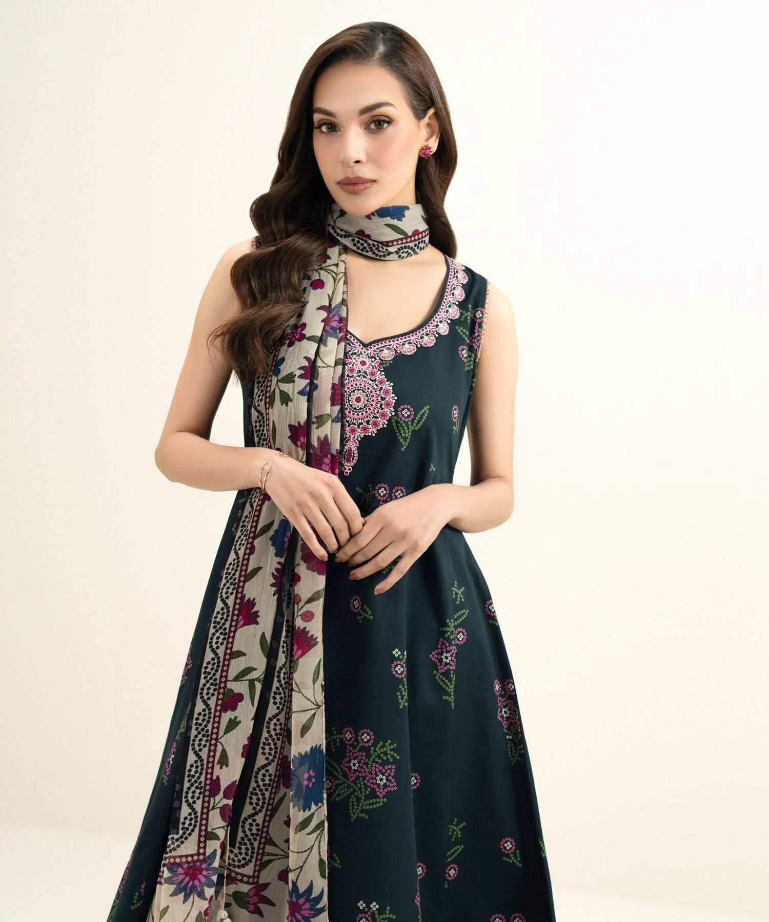 Sapphire 3 Piece Custom Stitched Suit - Black - LB31392