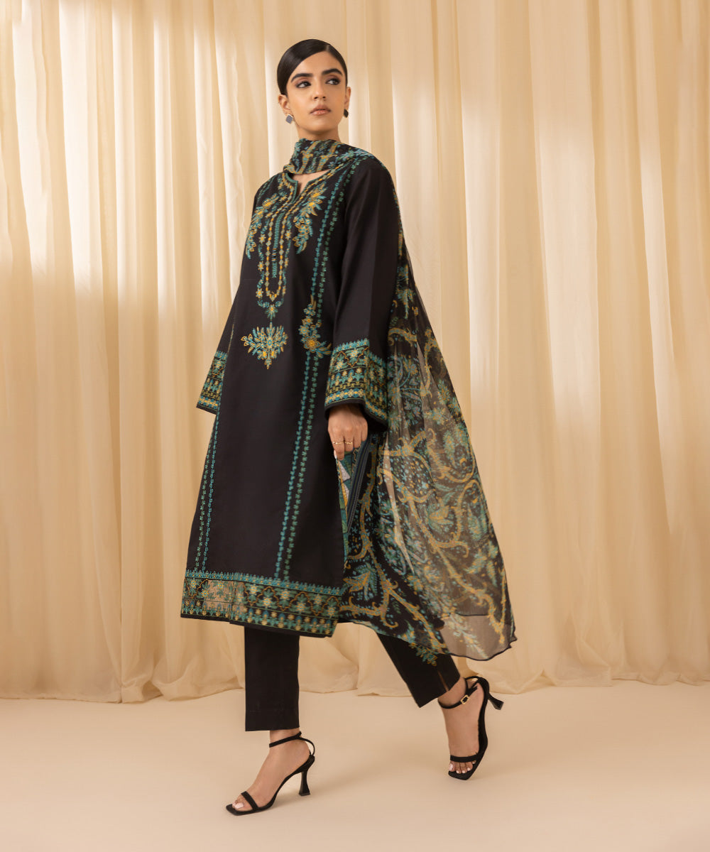 Sapphire 3 Piece Custom Stitched Suit - Black - LB288150