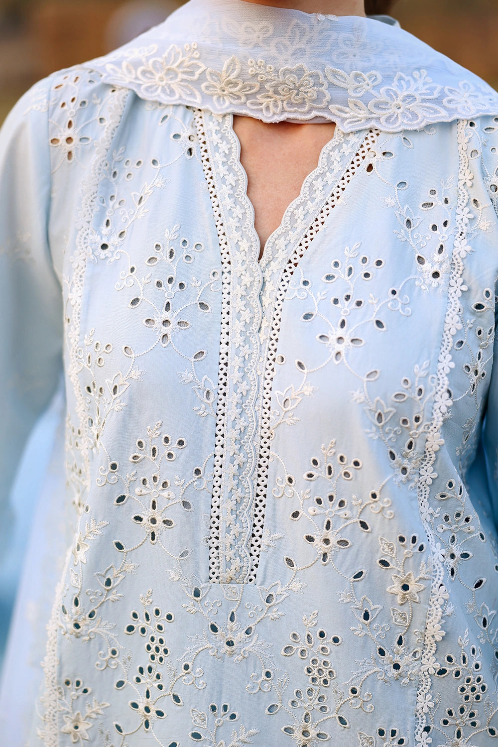 Azure 3 Piece Custom Stitched Suit - Blue - LB31573