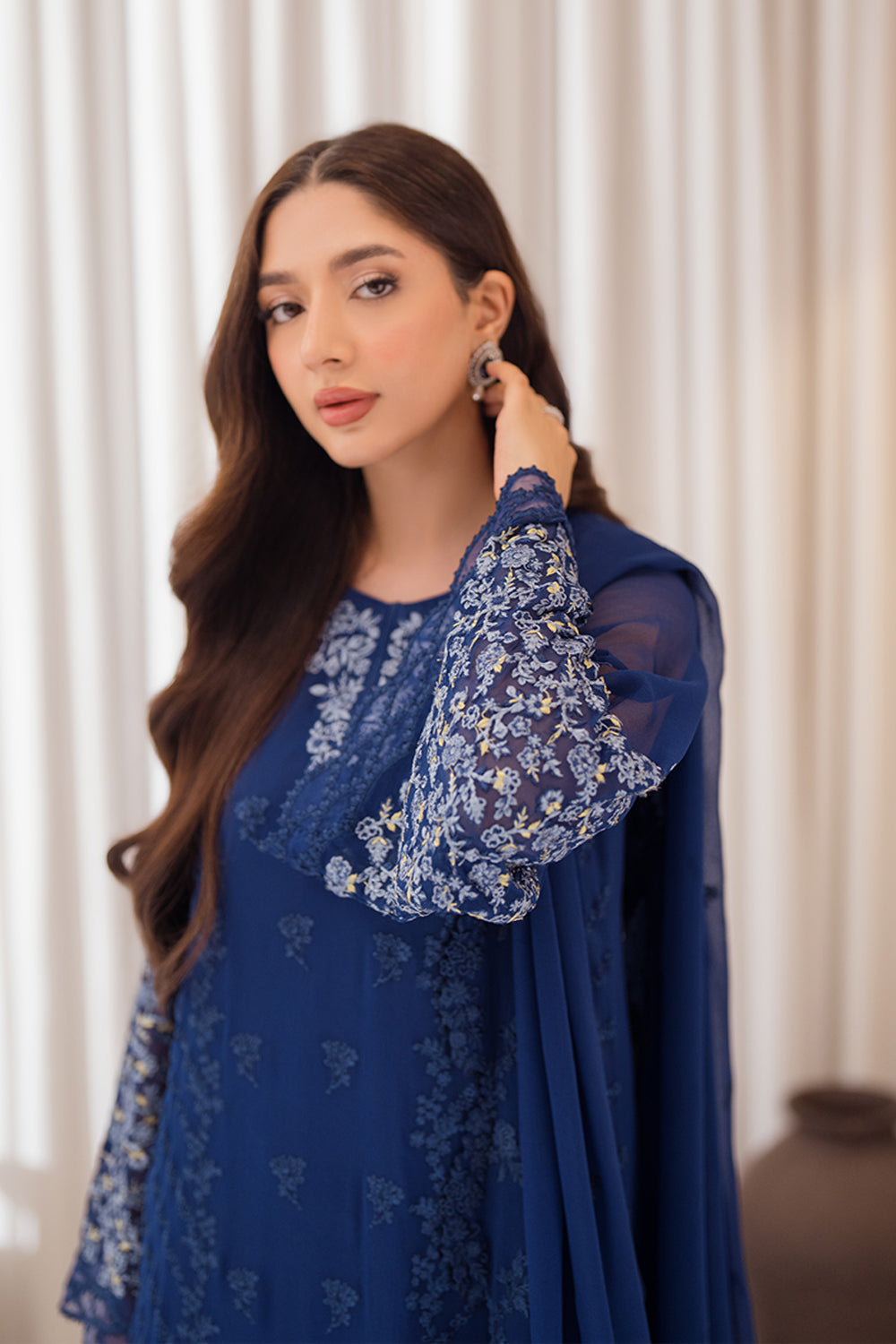 Azure 3 Piece Custom Stitched Suit - Blue - LB288261