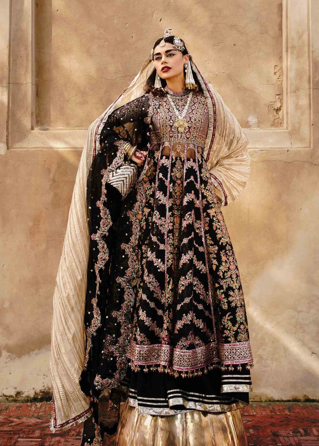 Hussain Rehar 3 Piece Custom Stitched Suit - Black - LB284890