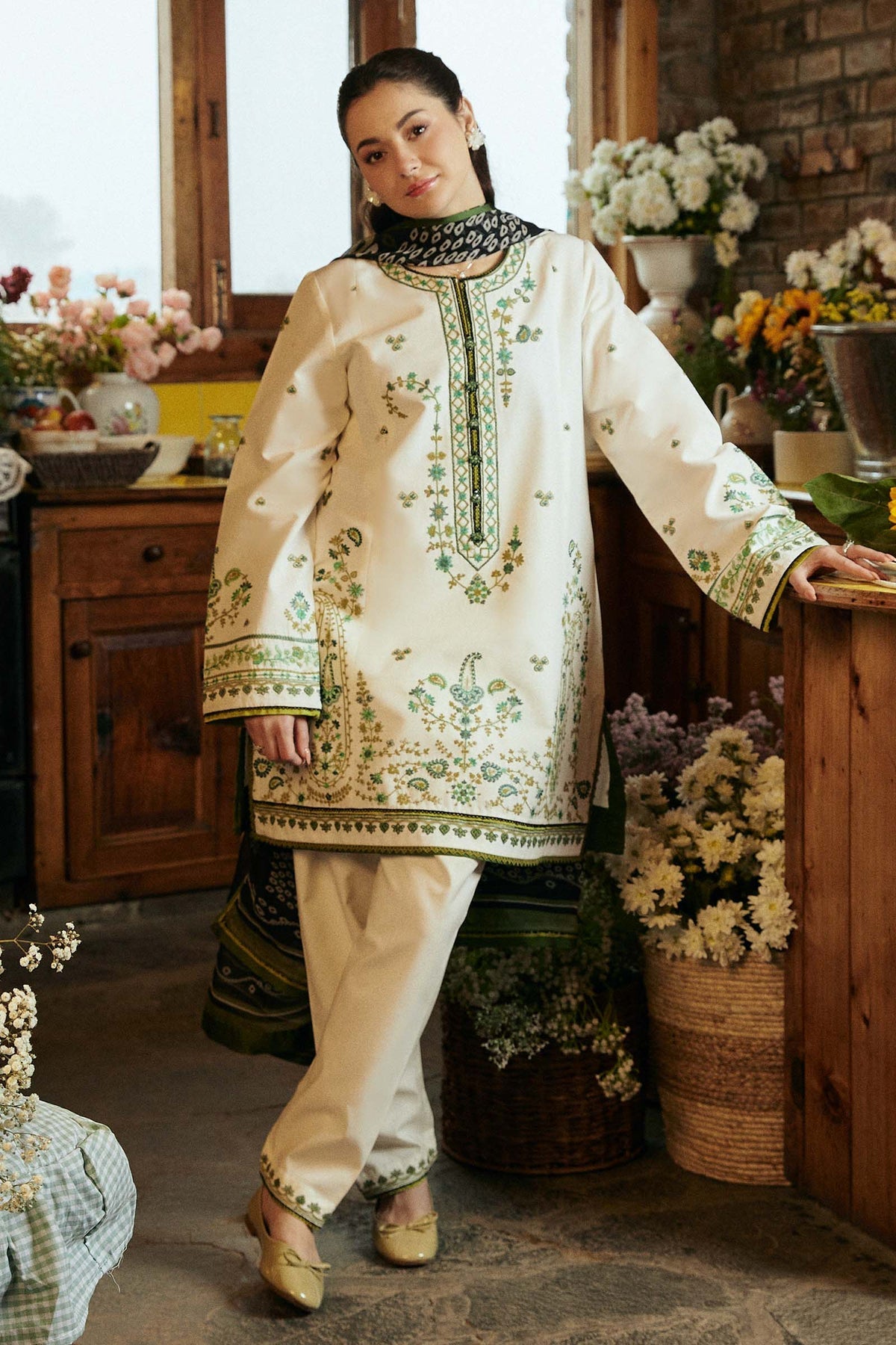 Zara Shahjahan 3 Piece Custom Stitched Suit - Off-White - LB287240