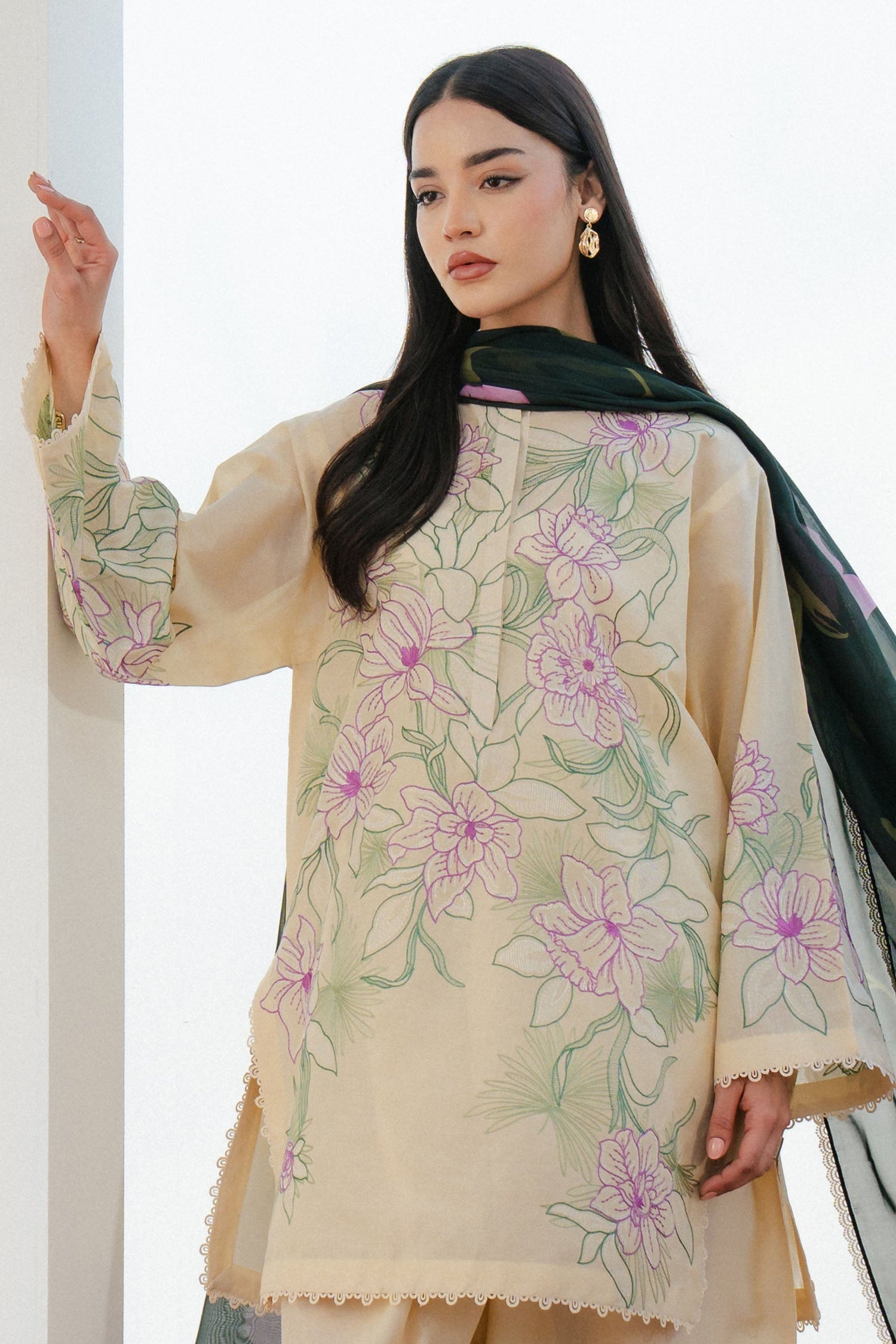 Zara Shahjahan 3 Piece Custom Stitched Suit - Beige - LB29508