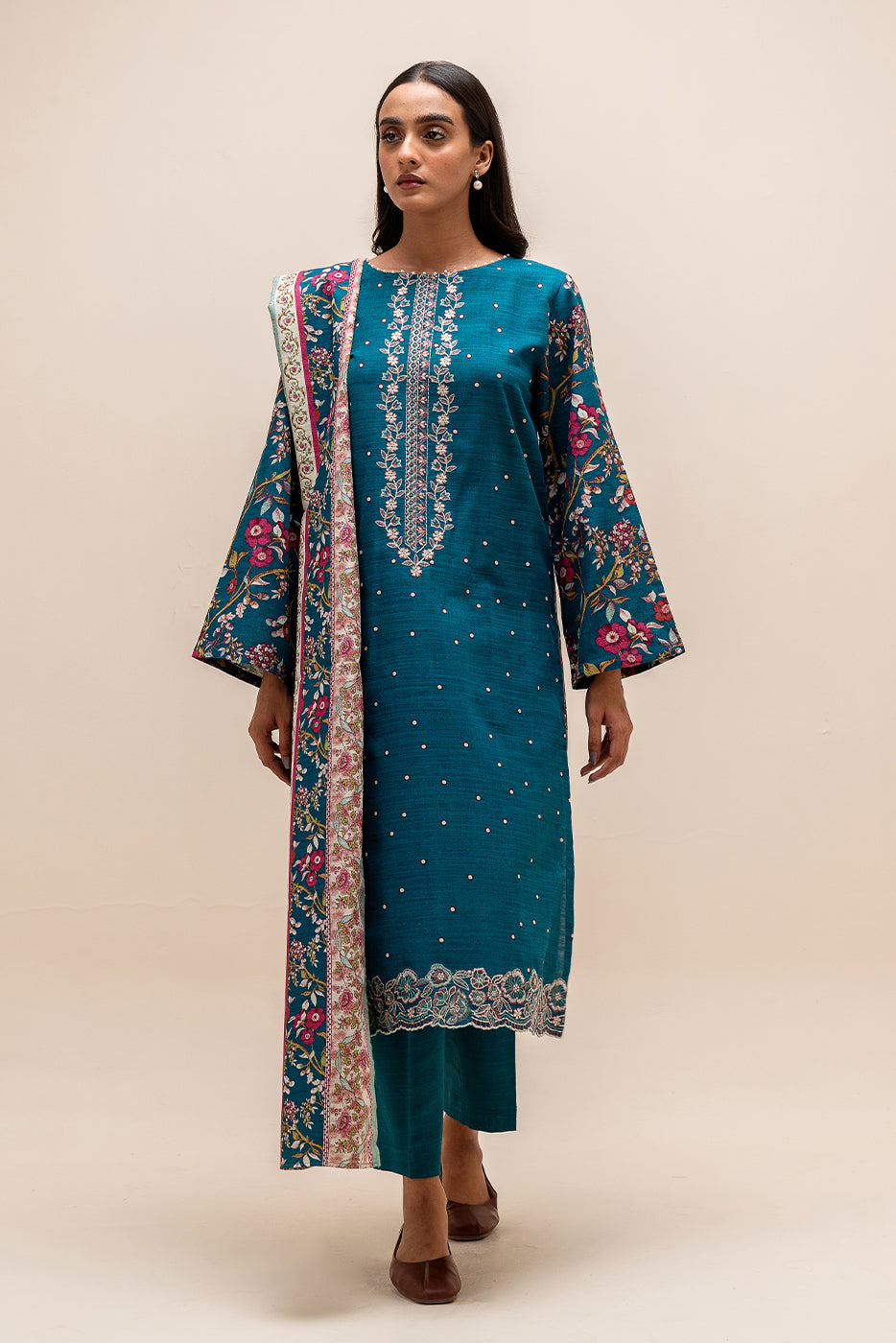 Beechtree 3 Piece Custom Stitched Suit - Blue - LB288301