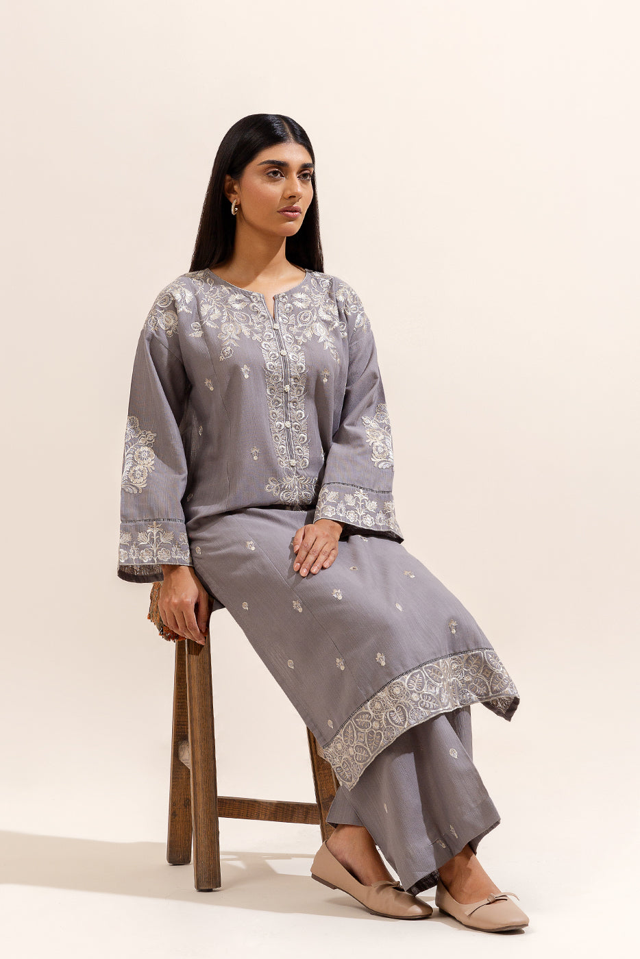 Beechtree 2 Piece Custom Stitched Suit - Gray - LB288284