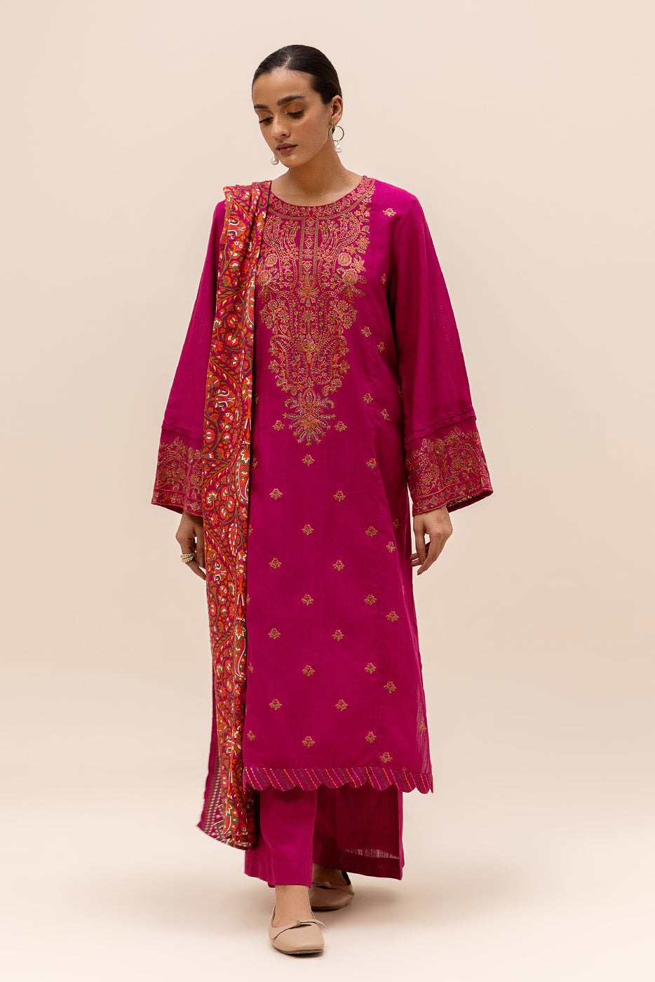 Beechtree 3 Piece Custom Stitched Suit - Pink - LB288312