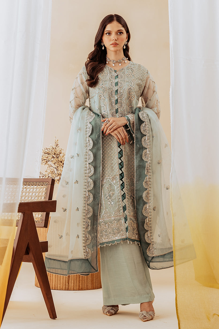 Beechtree 3 Piece Custom Stitched Suit - Green - LB285507