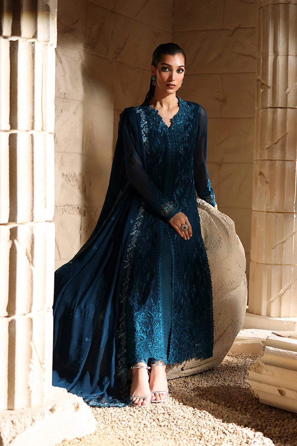 Azure 3 Piece Custom Stitched Suit - Blue - LB31075