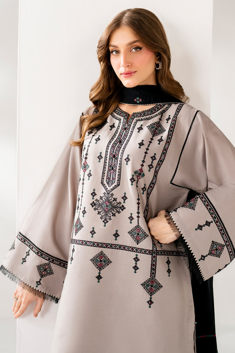 Jazmin 3 Piece Custom Stitched Suit - Off White - LB30646