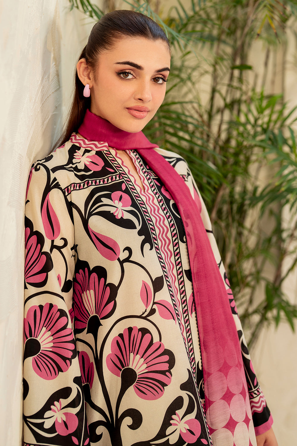 Jazmin 3 Piece Custom Stitched Suit - Pink - LB30333