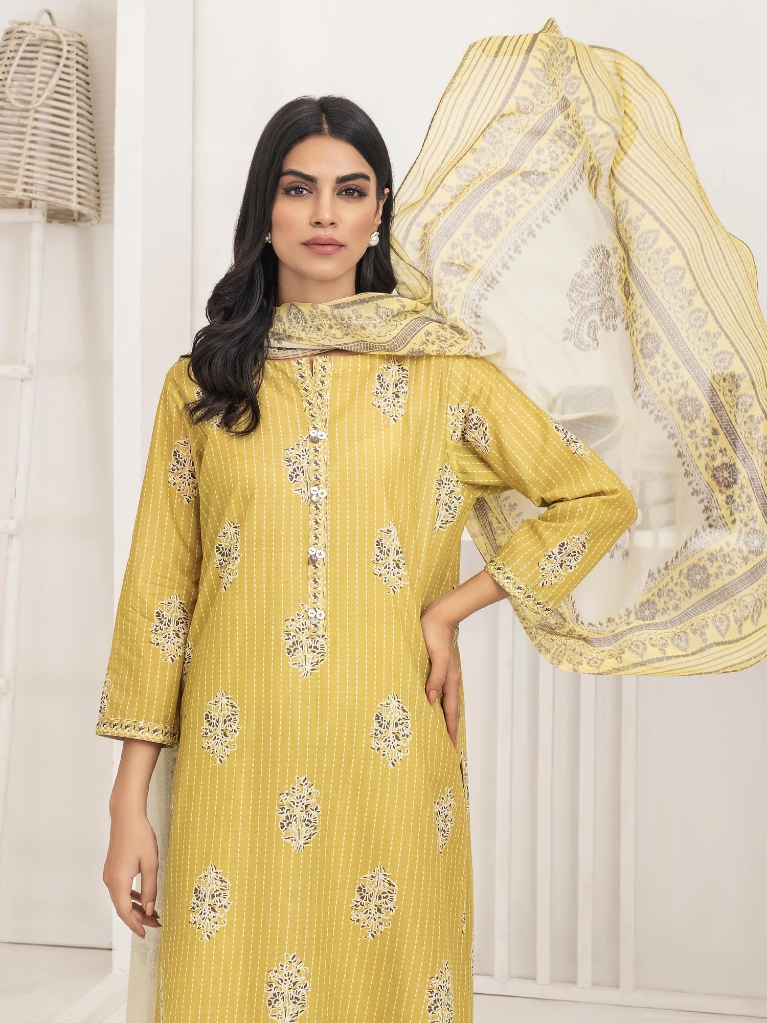 Limelight 3 Piece Custom Stitched Suit - Yellow - LB29148