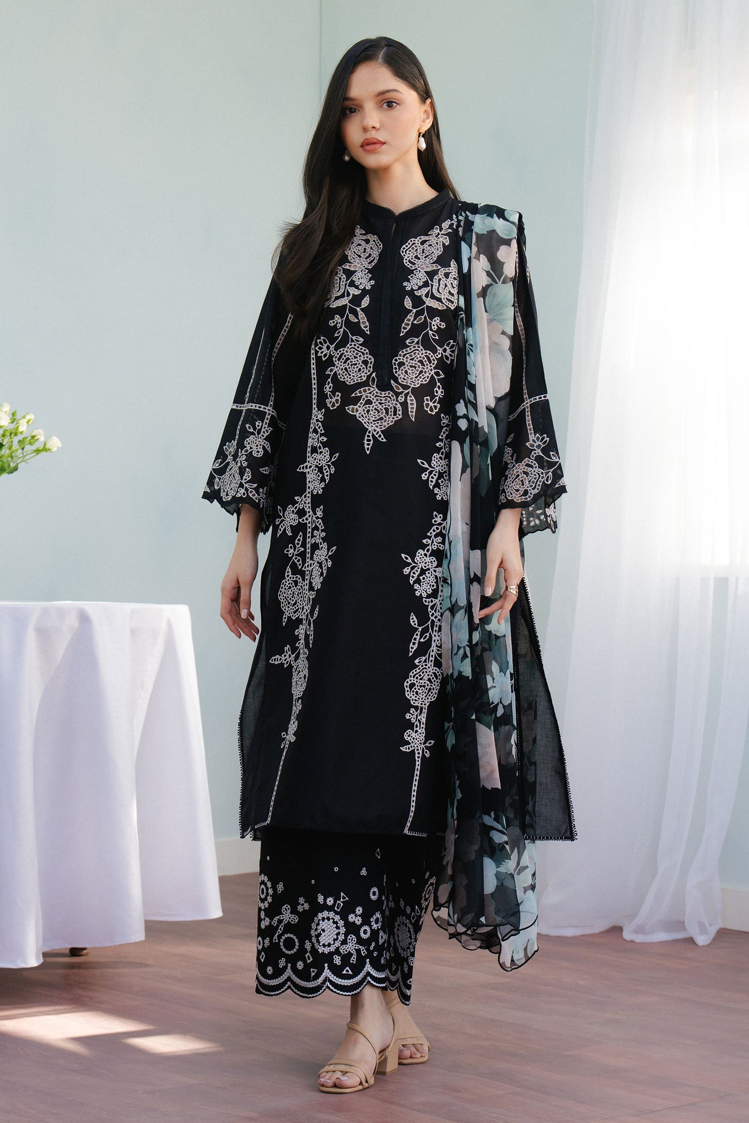 Zara Shahjahan 3 Piece Custom Stitched Suit - Black - LB29518