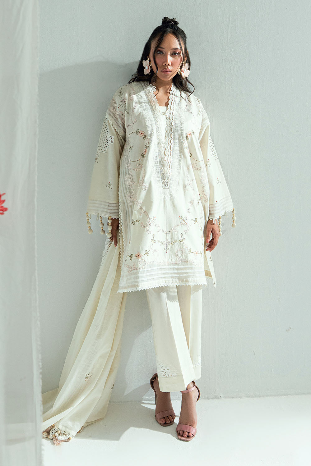 Gul Ahmed 3 Piece Custom Stitched Suit - Off-White - LB31208