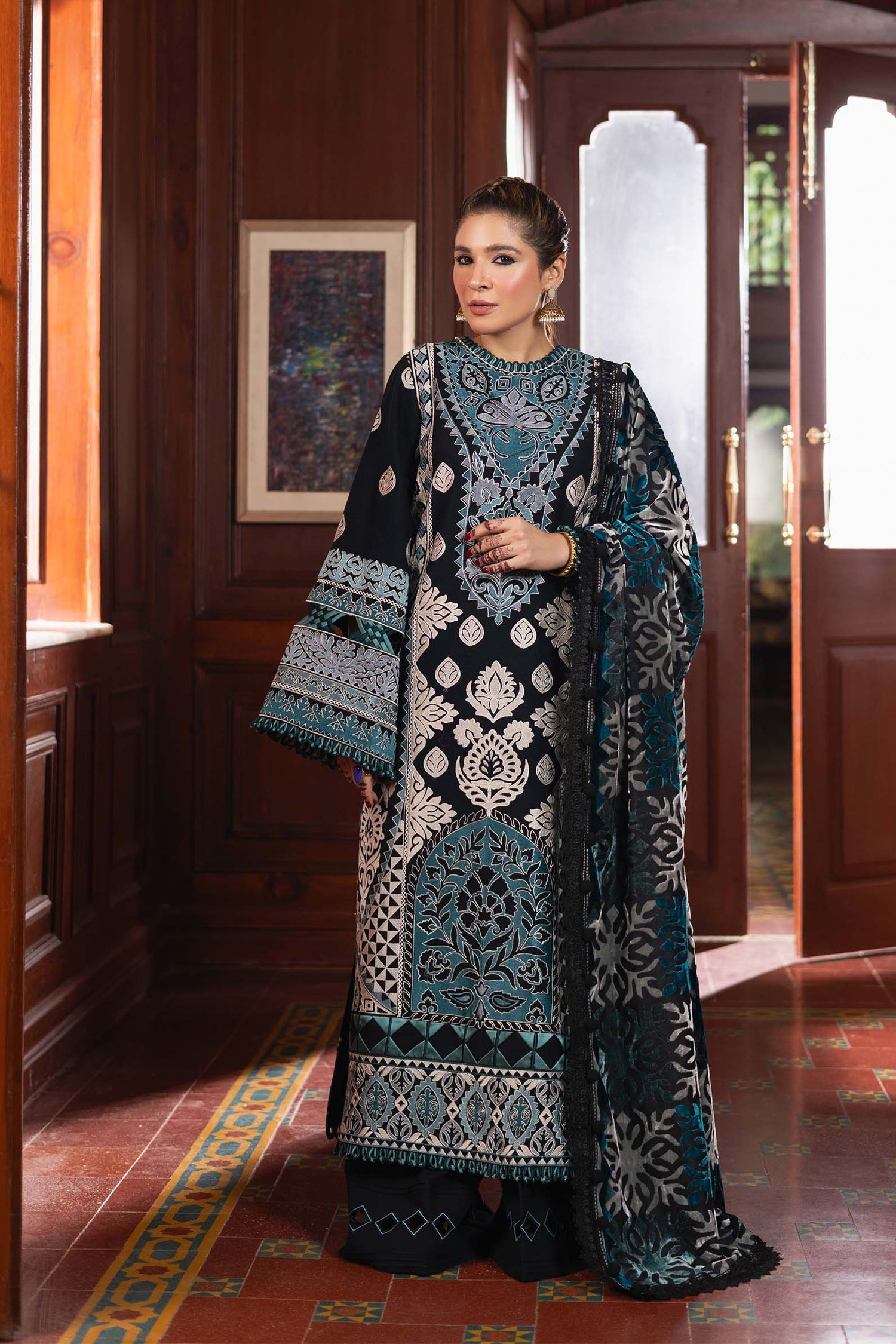 Maryam Hussain 3 Piece Custom Stitched Suit - Blue - LB30907