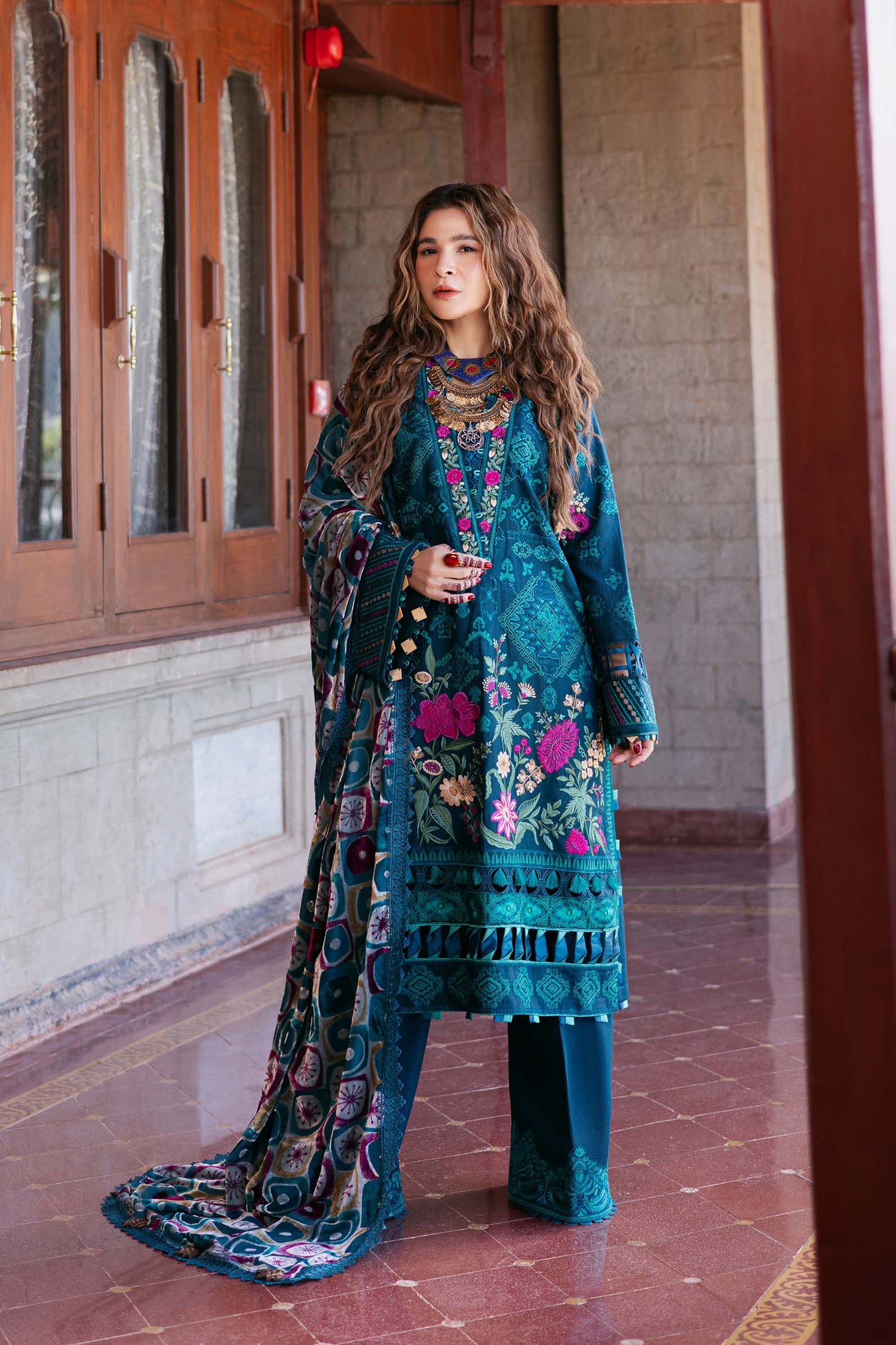 Maryam Hussain 3 Piece Custom Stitched Suit - Blue - LB30913