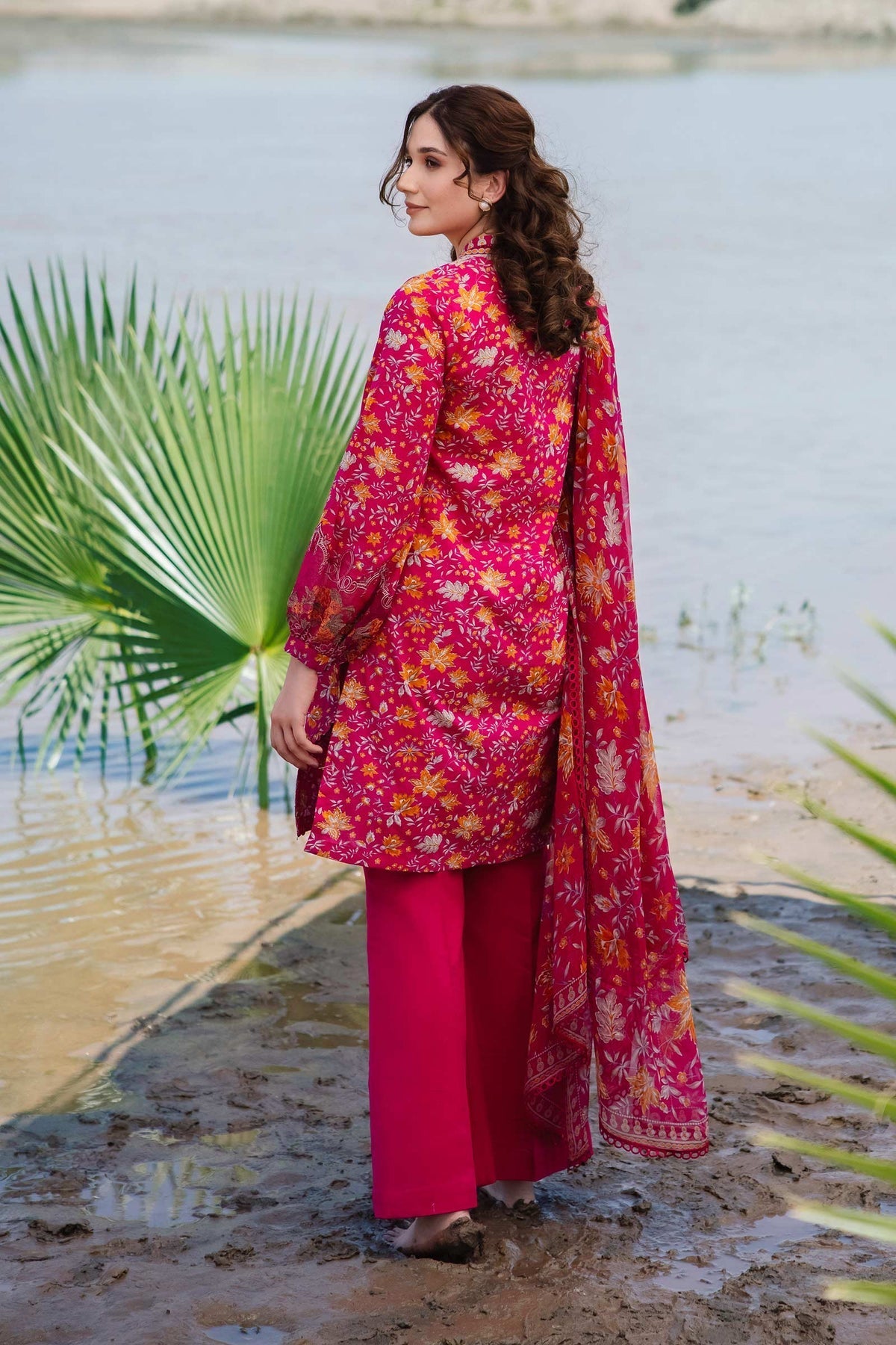 Maria.B Basic 3 Piece Custom Stitched Suit - Pink - LB287287