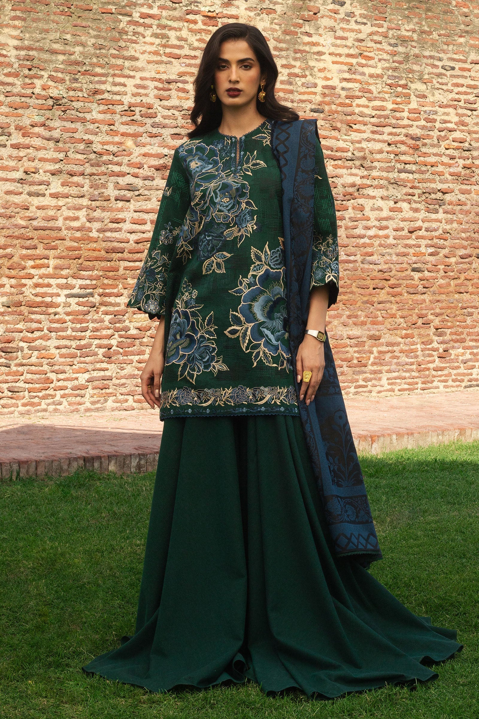 Libasco Zara Shahjahan 3 Piece Custom Stitched Suit - Green - LB288935