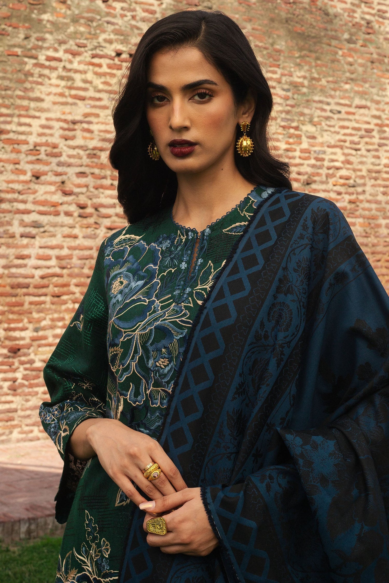 Zara Shahjahan 3 Piece Custom Stitched Suit - Green - LB288935